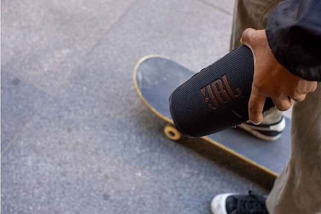 Беспроводная колонка JBL Charge 5 синий (JBLCHARGE5BLU)