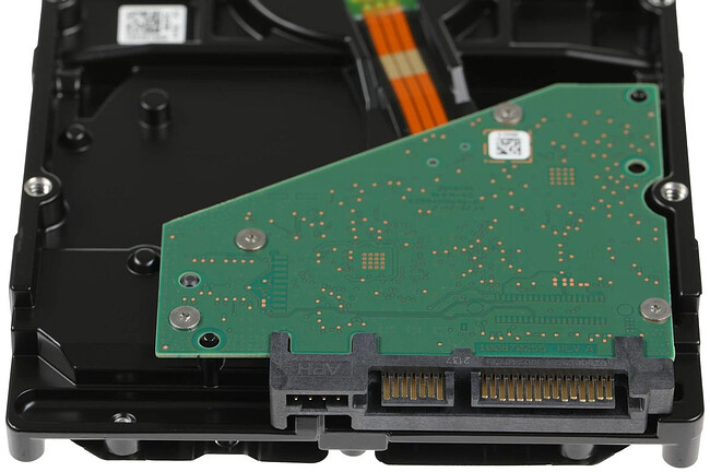 Жесткий диск Seagate 2TB ST2000DM008