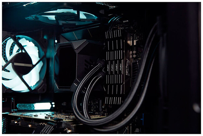 Оперативная память Kingston Fury Renegade Black 128Gb DDR4 (KF432C16RB2K4/128)