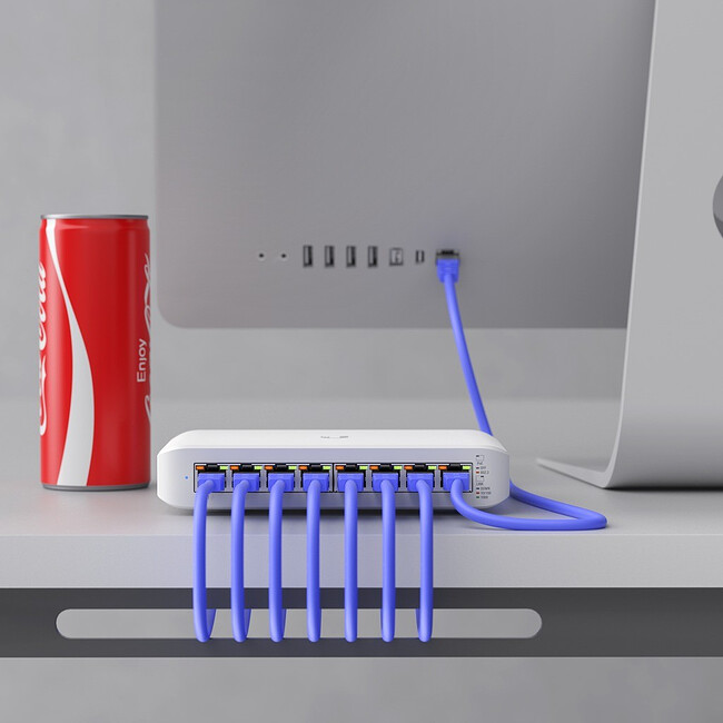 Коммутатор Ubiquiti UniFi Switch Lite 8 PoE (USW-Lite-8-PoE)