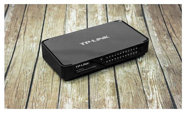 Коммутатор TP-Link TL-SF1024M