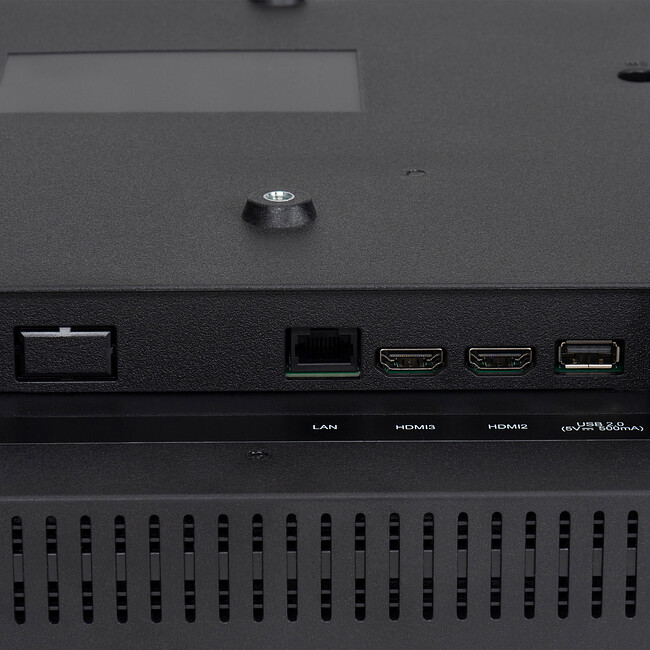 Телевизор StarWind SW-LED43SG300 черный