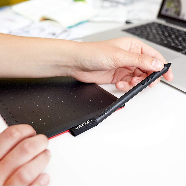 Графический планшет Wacom One by Wacom 2 Small (CTL-472-N)