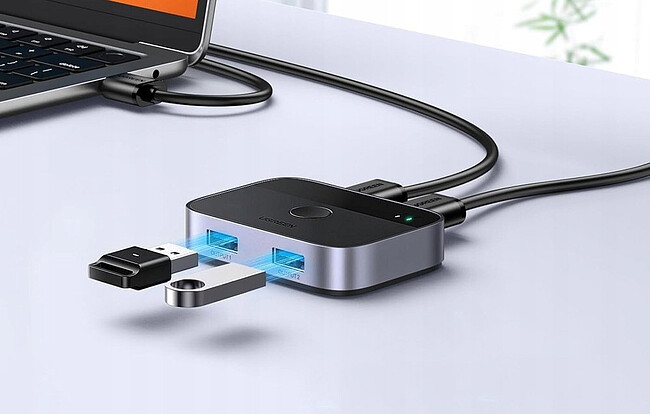 USB-хаб Ugreen CM757 (35313)