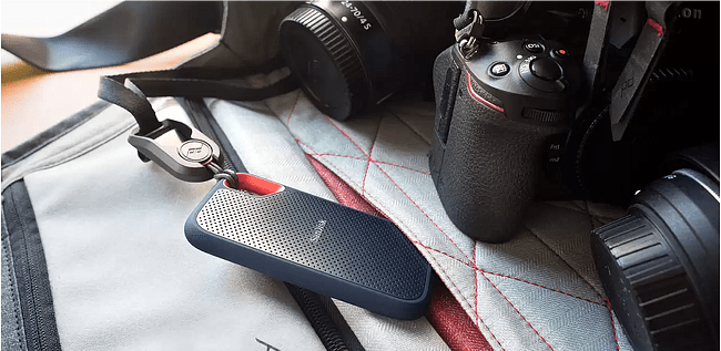 Внешний накопитель SanDisk 4TB SDSSDE61-4T00-G25