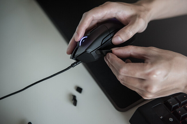 Мышь Razer Basilisk V3 Pro (RZ01-04620100-R3G1)