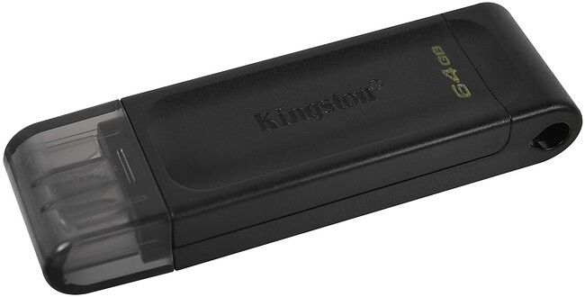 USB Flash-накопитель Kingston DataTraveler 70 64Gb (DT70/64GB)