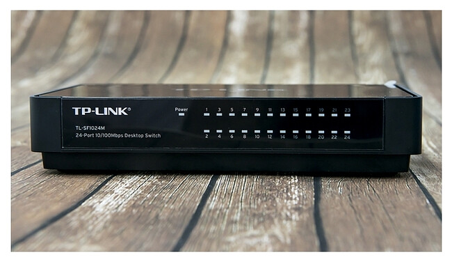 Коммутатор TP-Link TL-SF1024M
