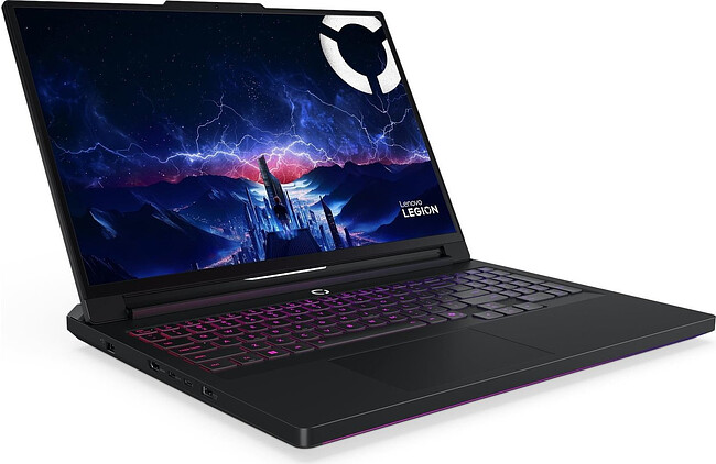 Ноутбук Lenovo Legion Pro 7 16IAX10H Black (83F50025RK)