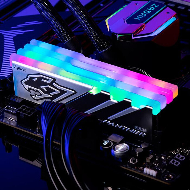 Оперативная память Apacer Panther RGB 2х16GB DDR5 DIMM PC5-44800 (AH5U32G56C5229BAA-2)