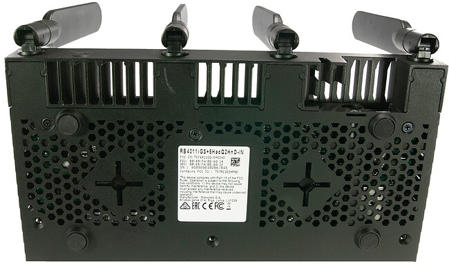 Роутер MikroTik RB4011iGS+5HacQ2HnD-IN