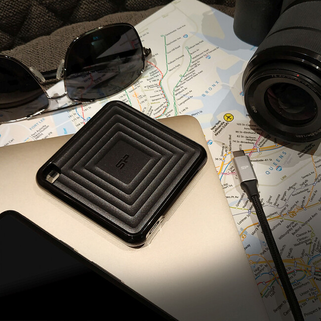 Внешний накопитель Silicon-Power PC60 2TB черный (SP020TBPSDPC60CK)