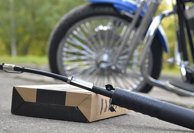 Автомобильный компрессор Berkut MT-1000