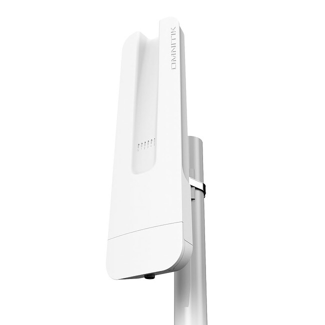 Точка доступа MikroTik OmniTIK 5 POE ac (RBOmniTikPG-5HacD)