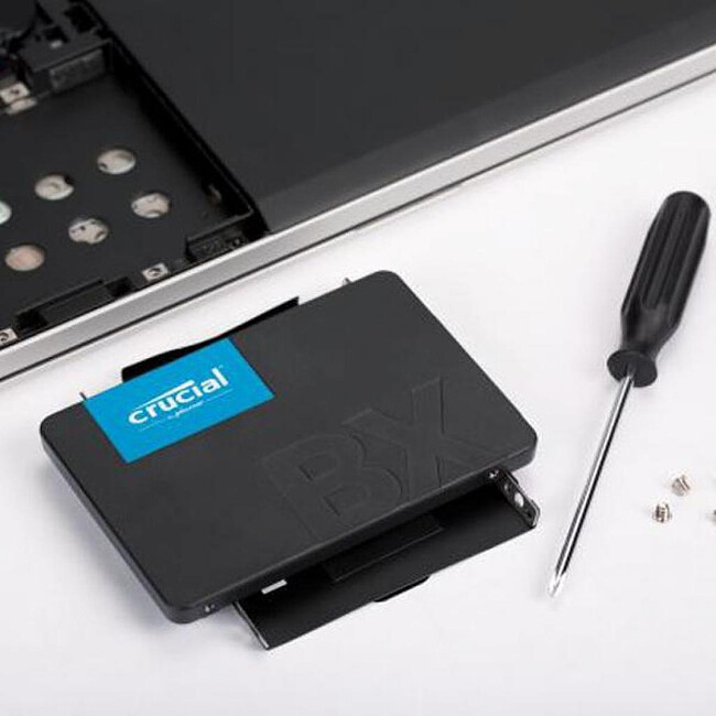 SSD диск Crucial BX500 240GB (CT240BX500SSD1)