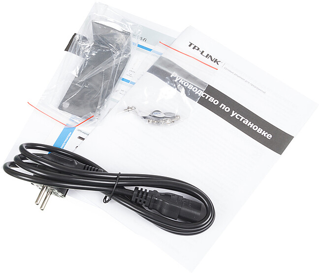 Коммутатор TP-Link TL-SF1024D