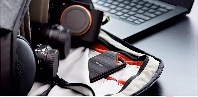 Внешний диск Sandisk Extreme Pro Portable V2 2TB (SDSSDE81-2T00-G25)
