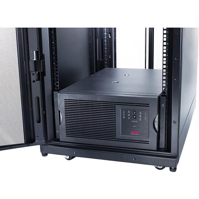 Источник бесперебойного питания APC Smart-UPS 4000W (SUA5000RMI5U)