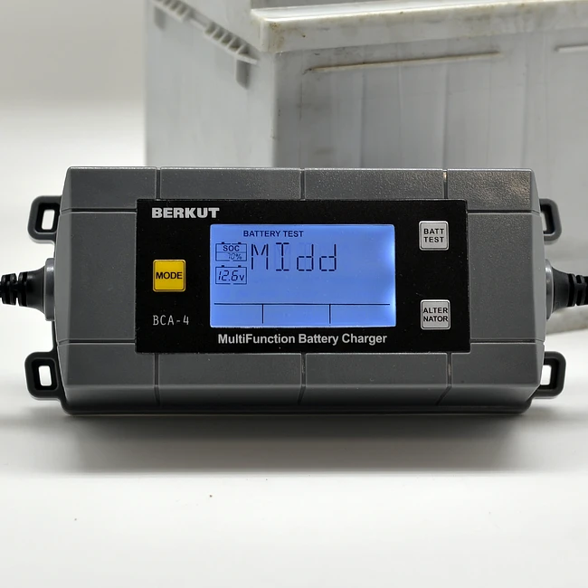 Автомобильное зарядное Berkut BCA-4 (ББ-00002424)
