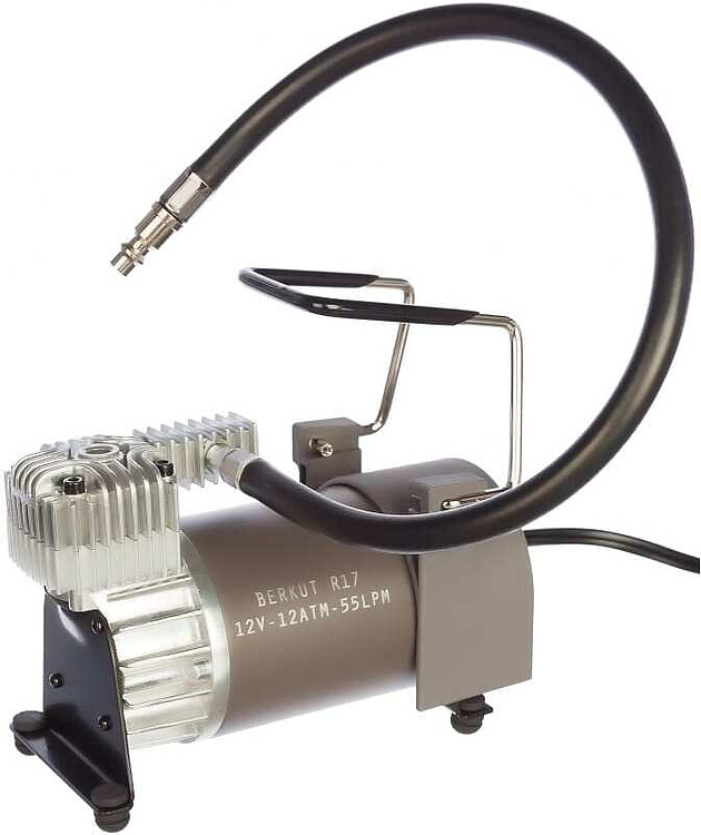 Автомобильный компрессор Berkut R17