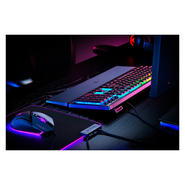 Клавиатура Razer Ornata V3 (RZ03-04460800-R3R1)