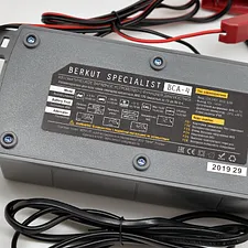 Автомобильное зарядное Berkut BCA-4 (ББ-00002424)