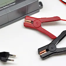 Автомобильное зарядное Berkut BCA-4 (ББ-00002424)