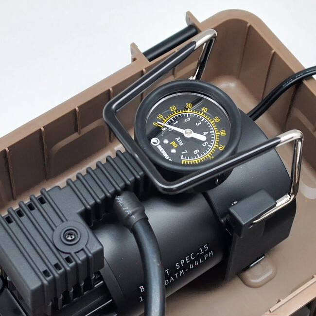 Автомобильный компрессор Berkut SPEC-15