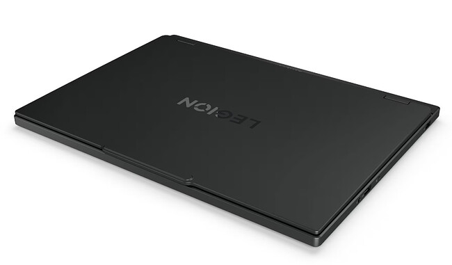 Ноутбук Lenovo Legion 5 15IRX10 Eclipse Black (83LY000YRK)