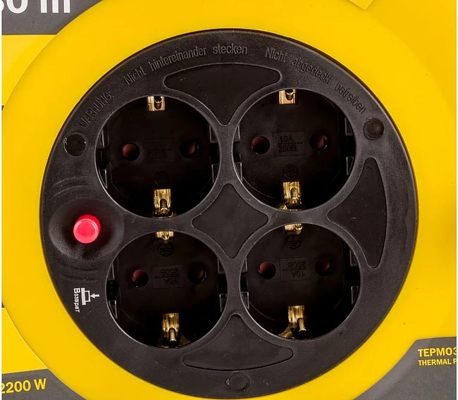 Удлинитель на катушке IEK Industrial УК30 (WKP14-10-04-30)