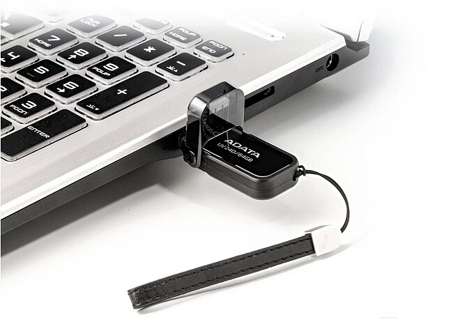 USB Flash-накопитель A-Data UV240 32GB черный