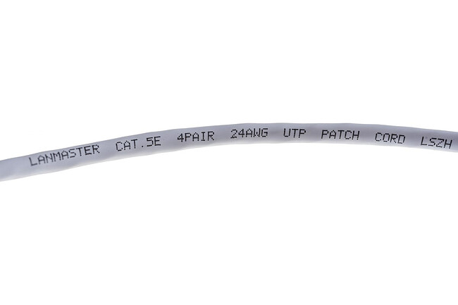 Патч-корд Lanmaster LAN-PC45/U5E-1.0-WH белый