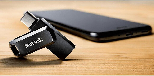 USB Flash-накопитель SanDisk SDDDC3-032G-G46 32GB