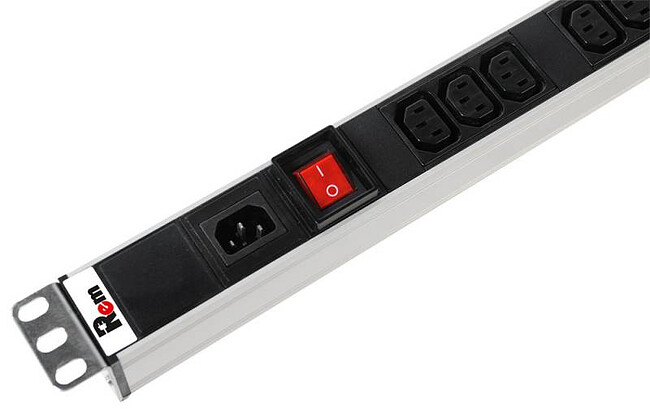 Блок розеток Rem R-16-15S-10C13-V-1820