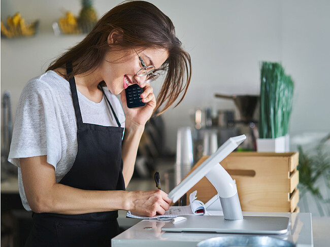 IP-телефон Yealink W77P черный