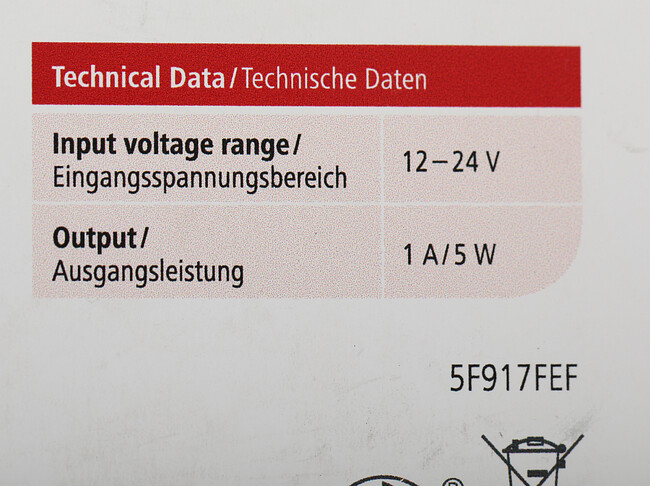 Автомобильное зарядное Hama H-173756 черный (00173756)