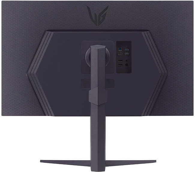 Монитор LG UltraGear 32GS85Q-B черный