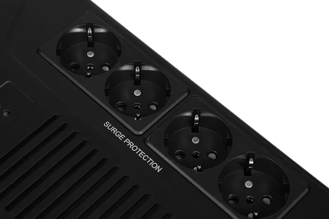 Источник бесперебойного питания Smartwatt Safe Pro 1000 черный (3703020270001)