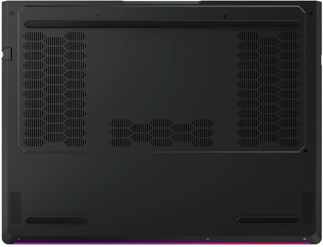 Ноутбук Lenovo Legion Pro 7 16IAX10H Black (83F50023RK)