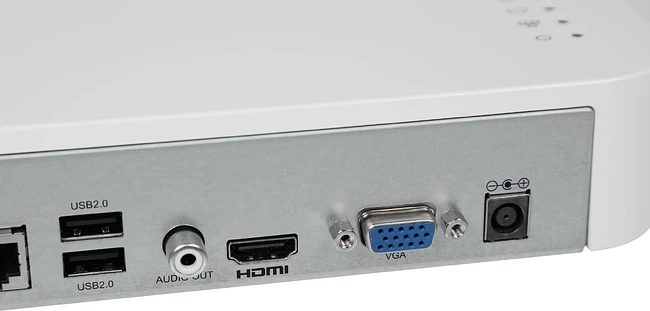 Видеорегистратор наблюдения UNV NVR301-08LS3-P8-RU