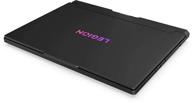 Ноутбук Lenovo Legion Pro 7 16IAX10H Black (83F50023RK)
