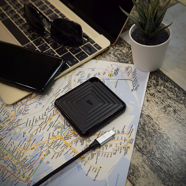 Внешний накопитель Silicon-Power PC60 2TB черный (SP020TBPSDPC60CK)