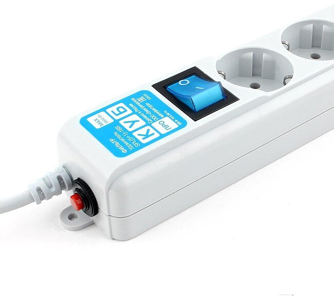 Сетевой фильтр Power Cube Про 5м белый (SPL(5+1)-16B-P-5M)