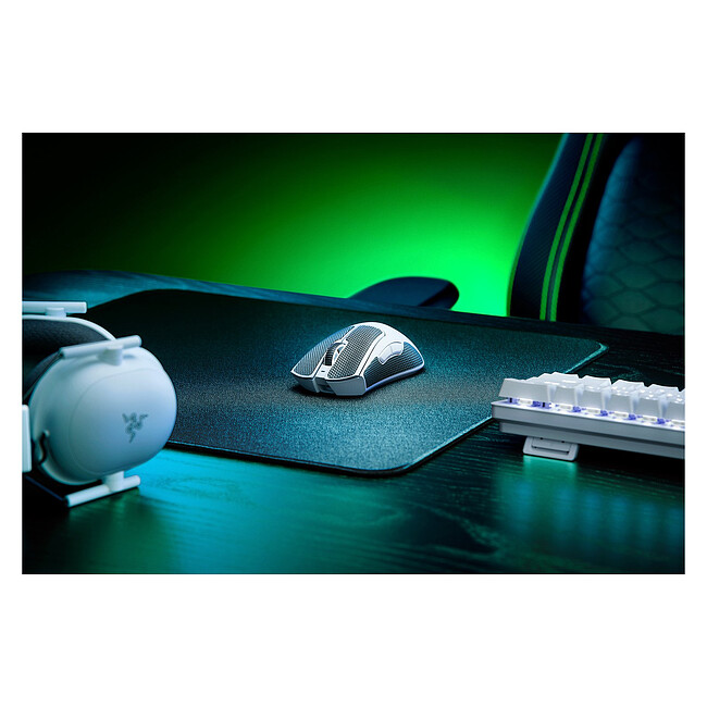 Мышь Razer DeathAdder V3 Pro (RZ01-04630200-R3G1)