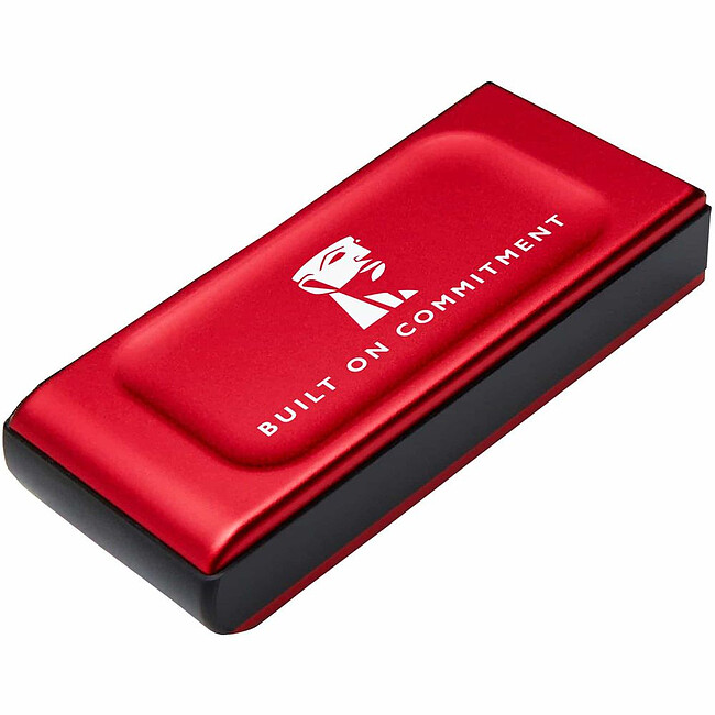 Внешний накопитель Kingston XS1000 2TB (SXS1000R/2000GA)