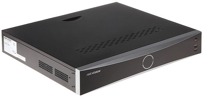 Видеорегистратор наблюдения Hikvision DS-7732NXI-K4/16P