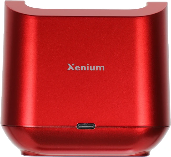 Мобильный телефон Xenium X700 красный (CTX700RD/00)