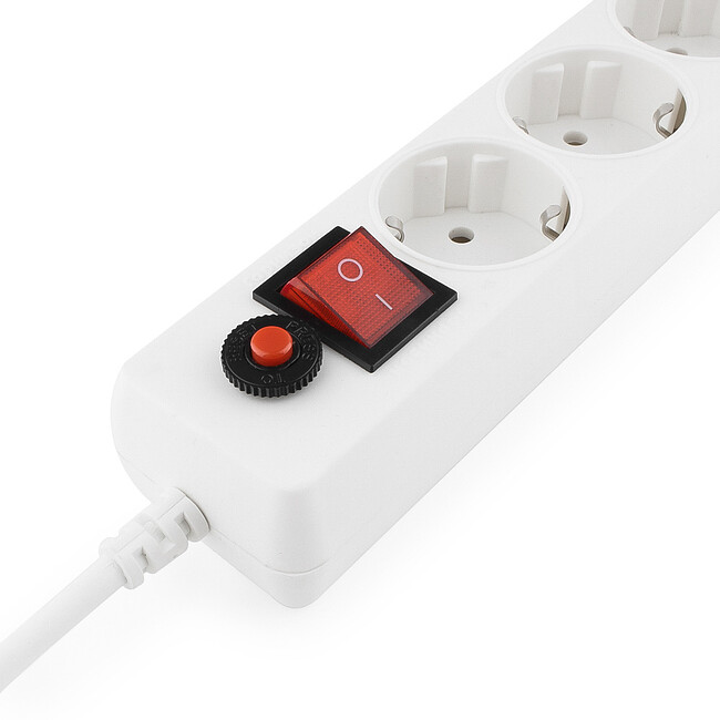 Сетевой фильтр Гарнизон ЕНLW-4 0.5 м 5 р белый