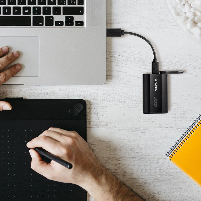 Внешний накопитель A-Data 2TB EXT SD810-2000G-CBK