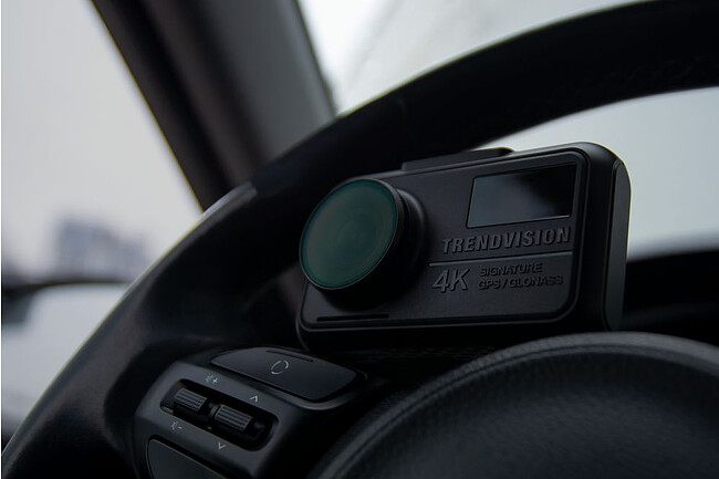 Автомобильный видеорегистратор Trendvision Hybrid Signature Real 4K Max черный